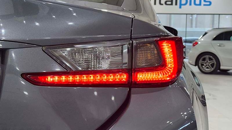 Lexus RC • 2019 • 40,203 km 11