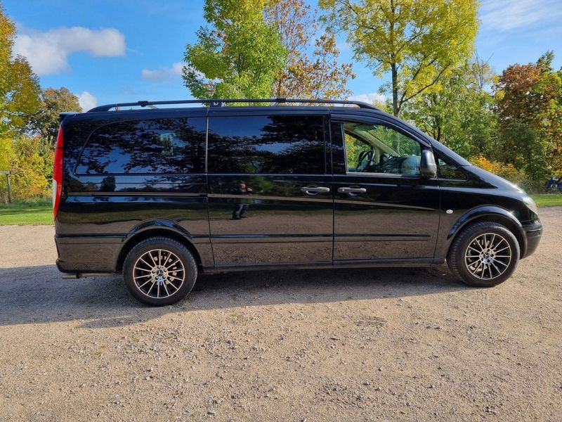 Mercedes-Benz 210 Van • 2008 • 187,000 km 1
