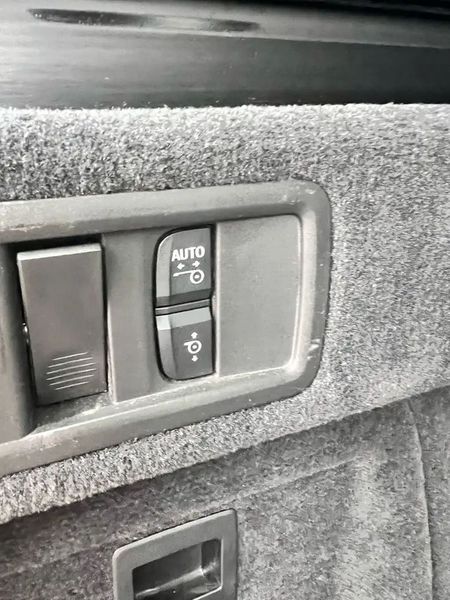BMW X5 • 2022 • 31,500 km 2