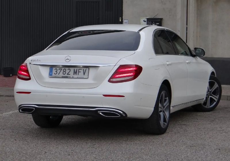 Mercedes-Benz E • 2018 • 89,000 km 2