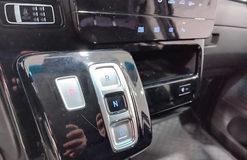 Hyundai Santa Fe • 2022 • 144,718 km 7