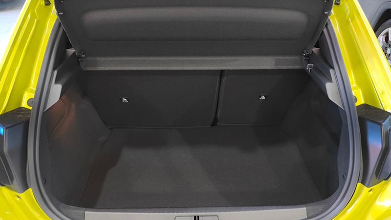 Peugeot 308 • 2024 • 6,390 km 8