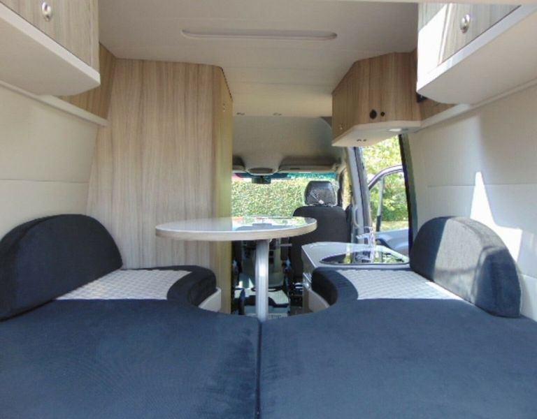 Mercedes-Benz Sprinter • 2019 • 84,800 km 8