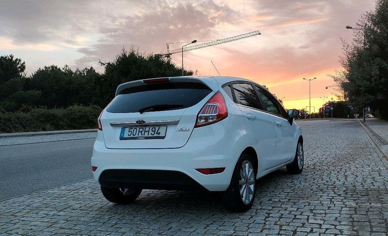 Ford Fiesta • 2016 • 70,000 km 2