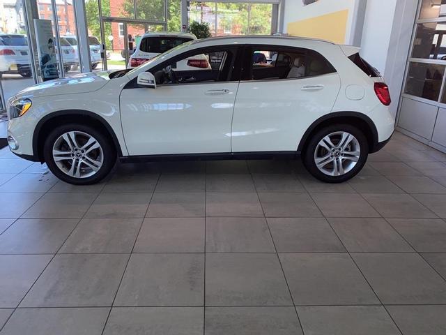 Mercedes-Benz GLA • 2017 • 40,486 km 28