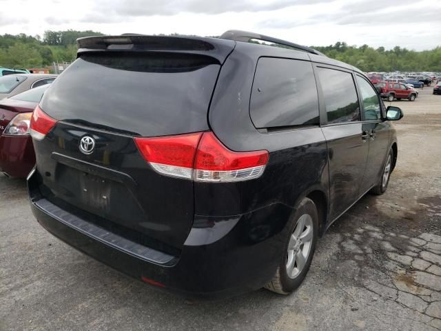 Toyota Sienna • 2012 • 10,000 mi 4