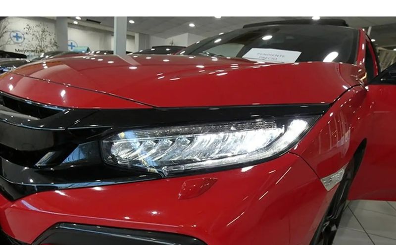 Honda Civic • 2020 • 86,407 km 10