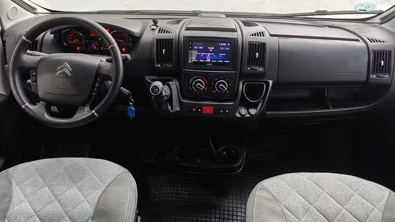 Citroën Jumper • 2022 • 24,178 km 12