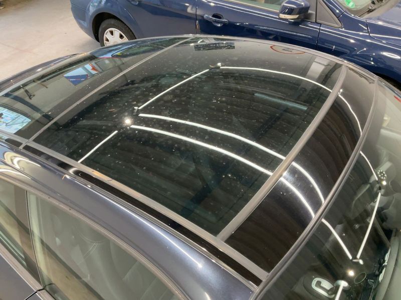 Porsche 911 Targa • 2004 • 109,000 km 4