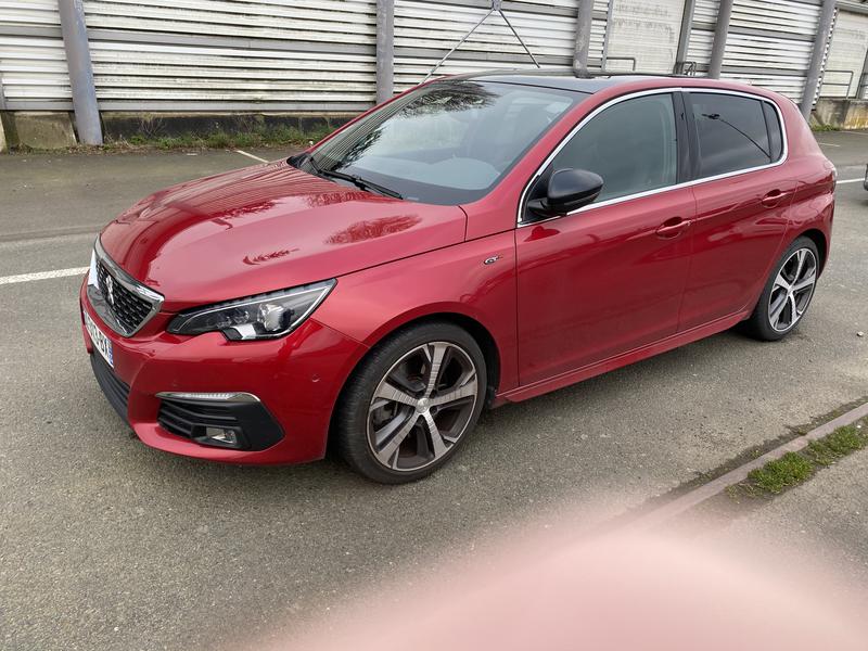 Peugeot 308 • 2018 • 18,000 km 1