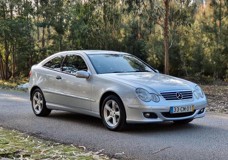 Mercedes-Benz C • 2006 • 249,999 km 1