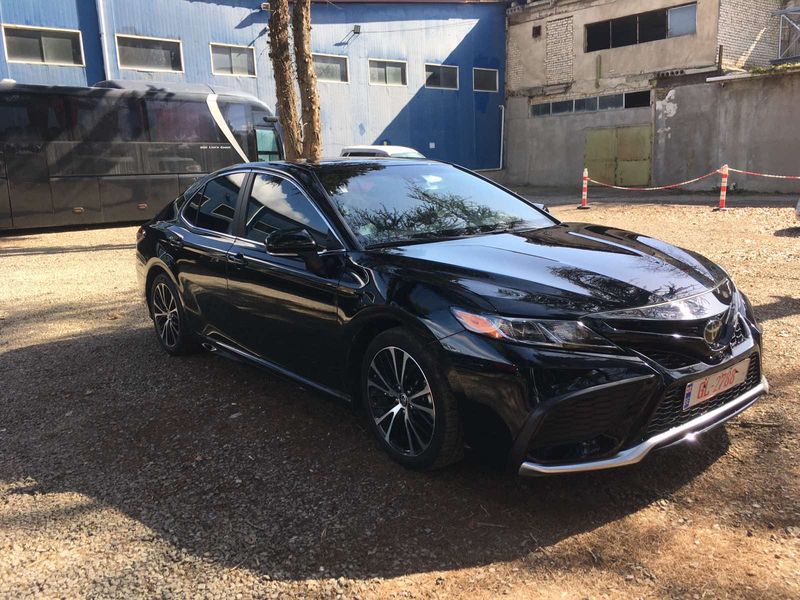 Toyota Camry • 2020 • 55,000 km 4