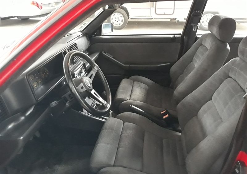 Datsun Stanza • 1991 • 190,000 km 3