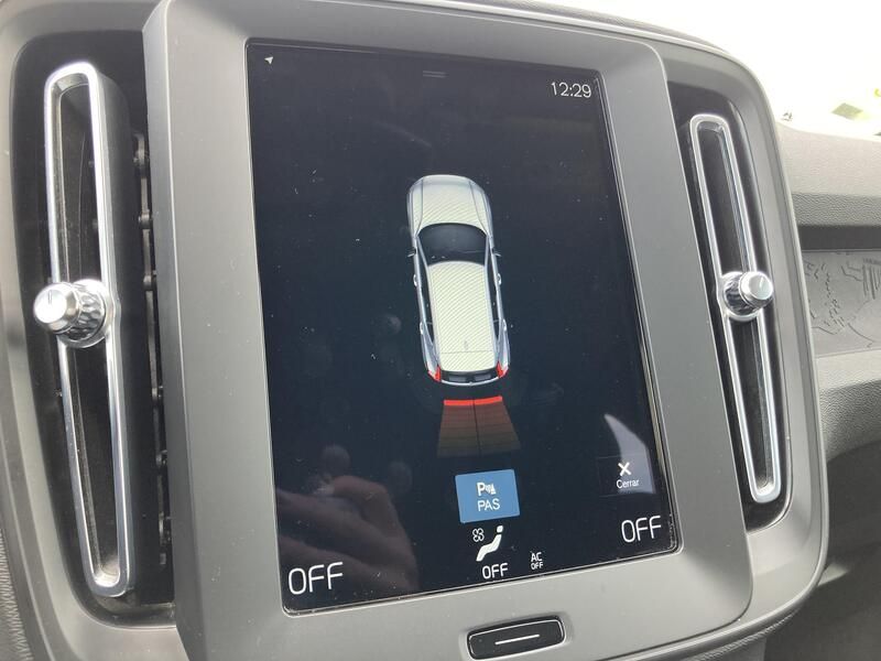 Volvo XC40 • 2021 • 50,273 km 38