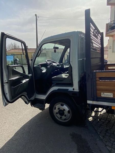 Mitsubishi Fuso canter • 1999 • 220,000 km 7