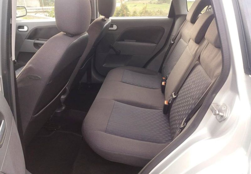 Ford Fiesta • 2002 • 190,000 km 7