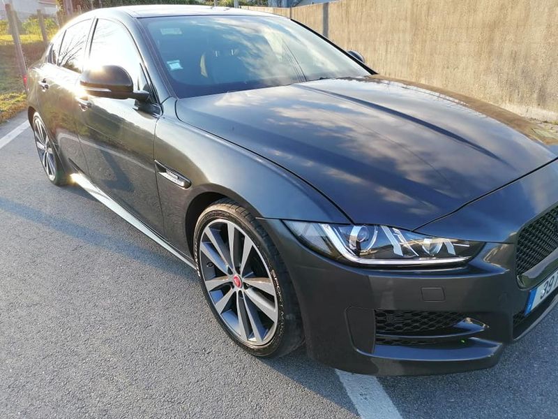 Jaguar XE • 2017 • 60,000 km 1
