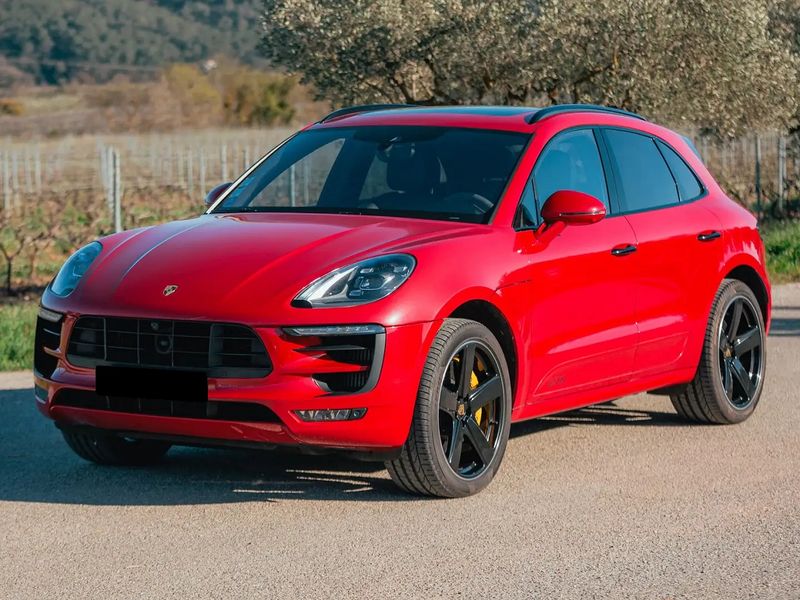 Porsche Macan • 2017 • 140,200 km 2