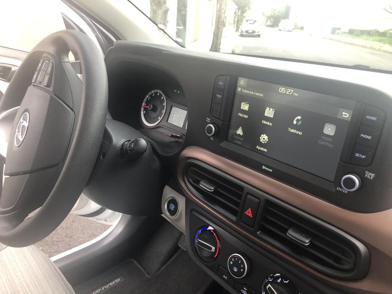 Hyundai i10 • 2021 • 2,800 km 4