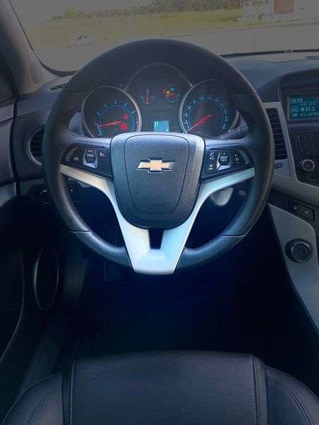 Chevrolet Cruze • 2014 • 80,000 km 10