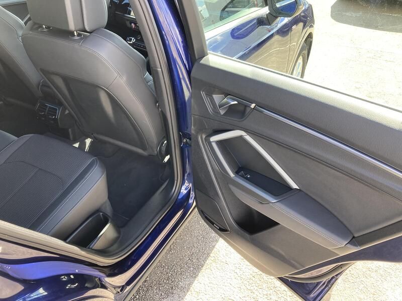 Audi Q3 • 2023 • 9,018 km 20