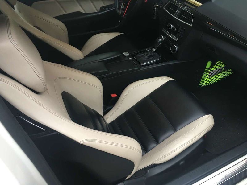 Mercedes-Benz C Sportcoupé • 2011 • 76,245 km 3