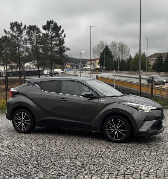 Toyota Avensis • 2018 • 112,000 km 2