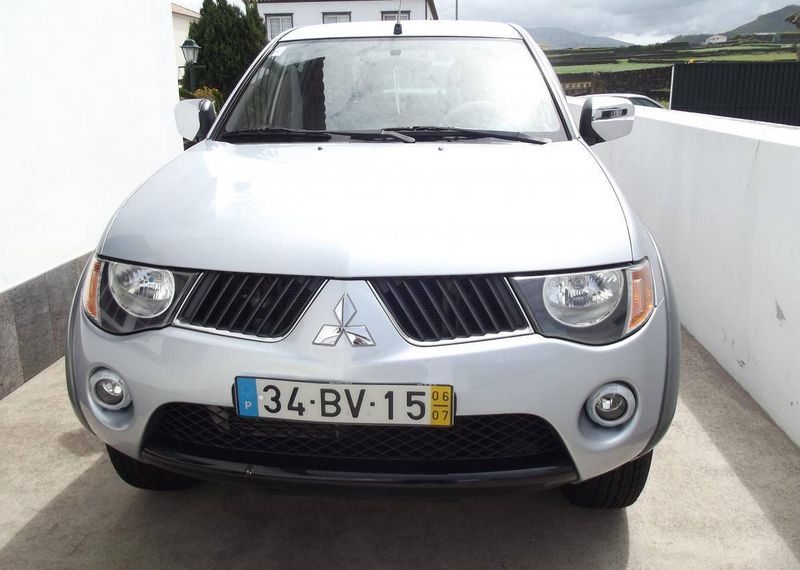 Mitsubishi L200 • 2006 • 90,000 km 1