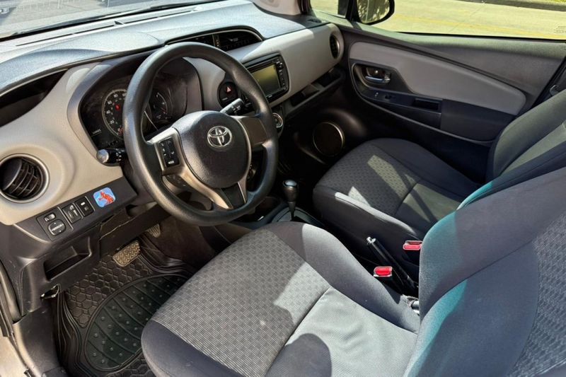 Toyota Yaris • 2016 • 134,000 km 3