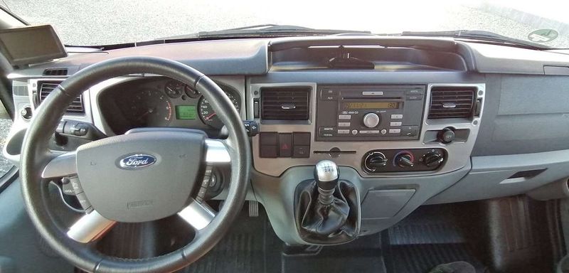 Ford Transit • 2010 • 142,000 km 11