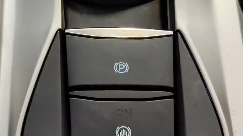 Ford Explorer • 2021 • 63,204 km 13