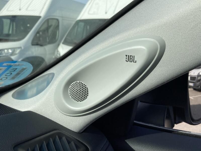 Toyota Highlander Hybrid • 2022 • 46,424 km 11