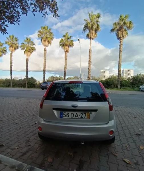Ford Fiesta • 2007 • 141,600 km 2