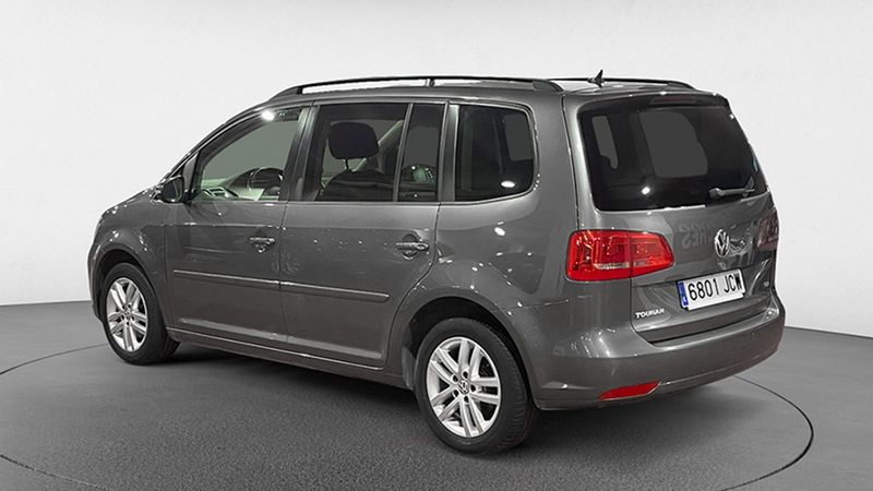 Volkswagen Touran • 2015 • 139,865 km 3