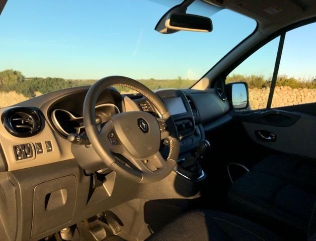 Renault 10 • 2017 • 126,000 km 5