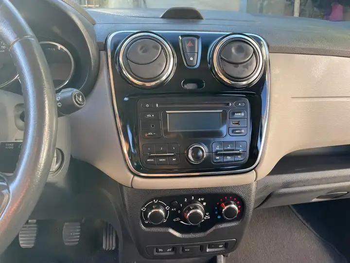 Dacia Lodgy • 2016 • 91,488 km 2