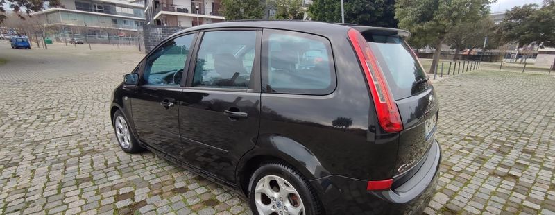 Ford C-Max • 2008 • 223,000 km 5