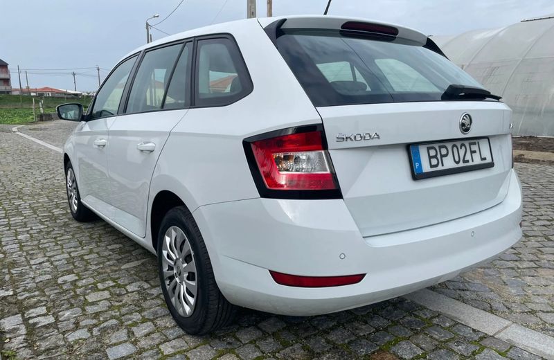 Škoda Fabia • 2019 • 166,000 km 4