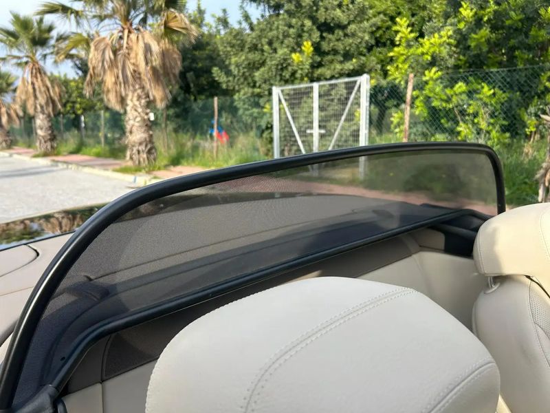 Mercedes-Benz SL-Class • 2009 • 48,000 km 2