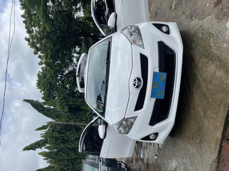 Toyota Yaris • 2013 • 56,000 km 4