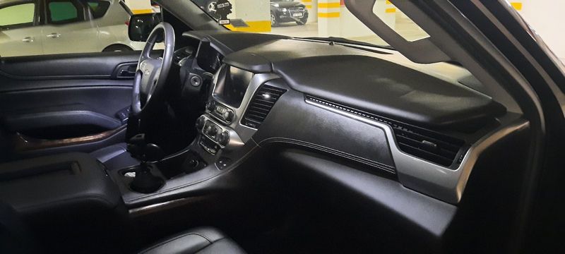 Chevrolet Suburban • 2017 • 123,000 mi 16