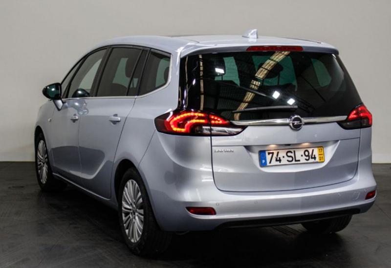 Opel Zafira • 2017 • 12,634 km 3