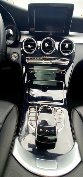 Mercedes-Benz C • 2020 • 35,000 km 9