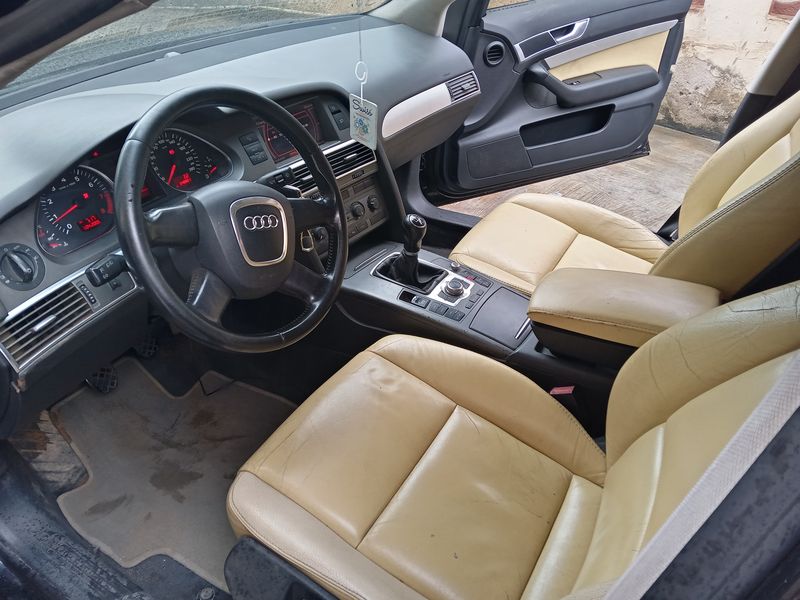 Audi A6 • 2006 • 300,576 km 4
