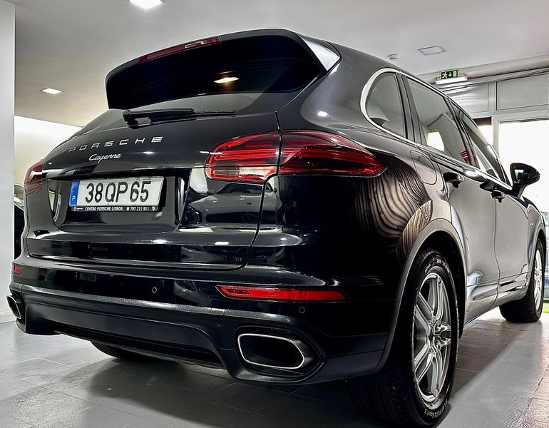 Porsche Cayenne • 2015 • 100,000 km 3