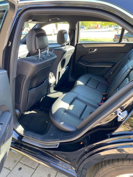 Mercedes-Benz E-Class • 2013 • 166,000 km 7