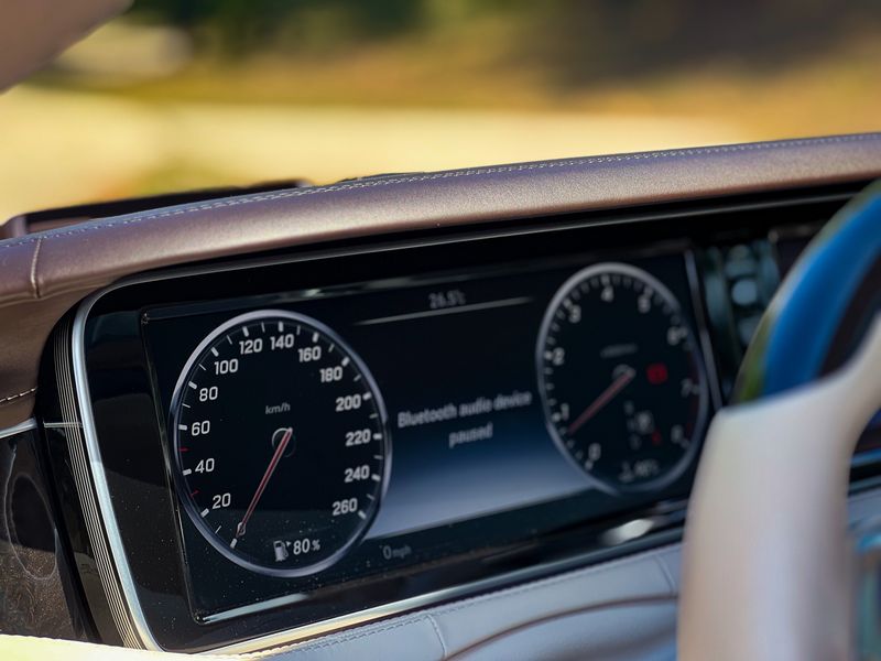 Mercedes-Benz S Coupé • 2017 • 99,000 km 10