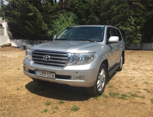 Toyota Land Cruiser • 2008 • 307,000 km 1