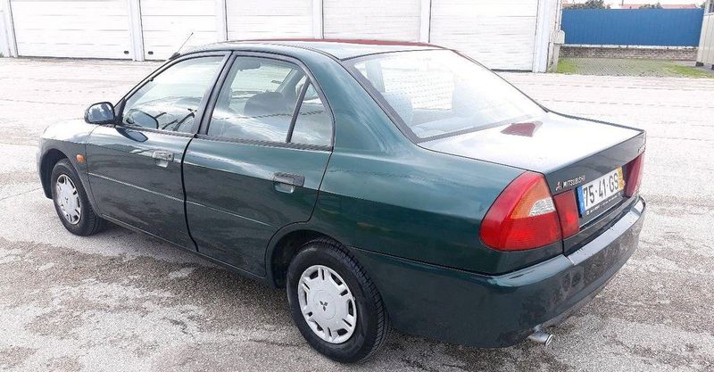 Mitsubishi Lancer • 1996 • 190,000 km 2