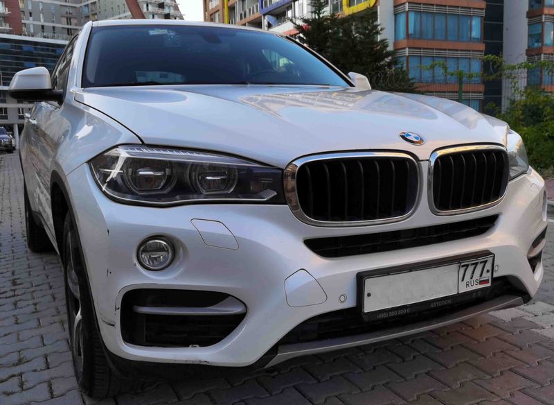 BMW X6 • 2015 • 231,000 km 3